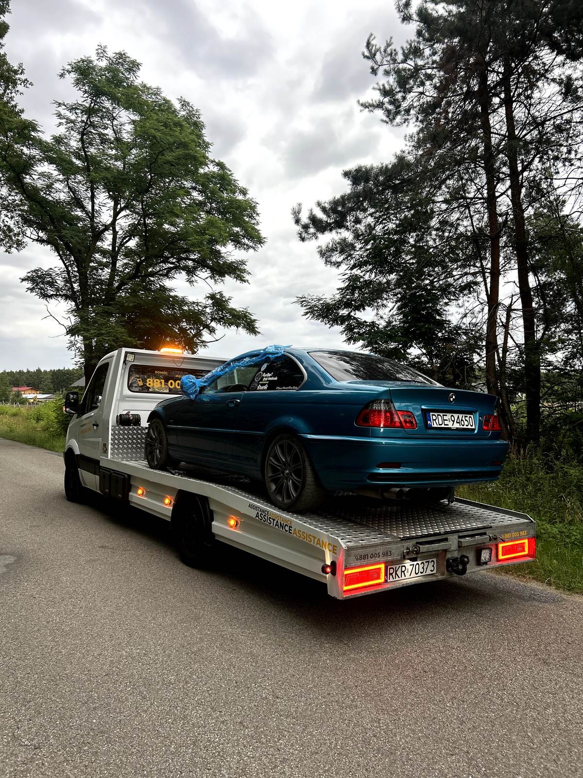 Holowanie BMW coupe na lawecie MLAG w trasie